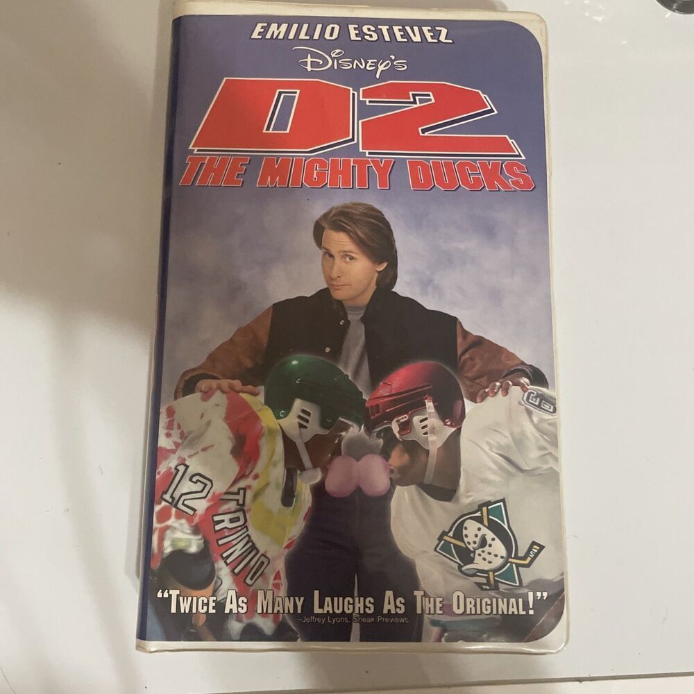 D2 The Mighty Ducks VHS Clamshell Case 1994 Walt Disney 2553 Emilio Estevez Vtg